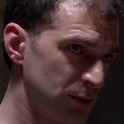 Mark Saunders - Gate II演員 飾演Waiter