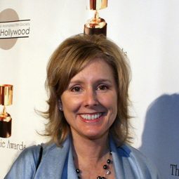 Stevie Wermers 飾演 Candy Cane Mother (voice)