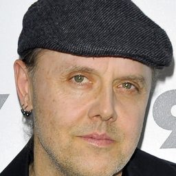 Lars Ulrich 飾演 Self