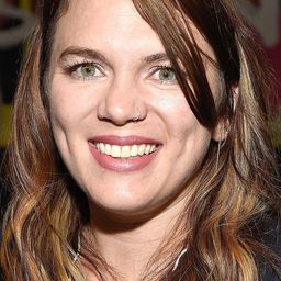 Hannah Macpherson - 逆時追兇導演