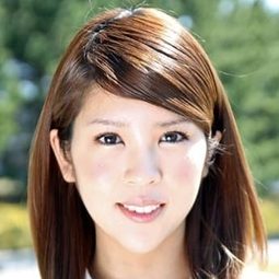 阪口杏里 飾演 Mika Kirishima