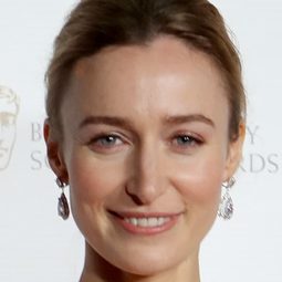 Deirdre Mullins - Ötzi e il mistero del tempo演員 飾演Helena