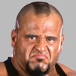 Peter Senercia 飾演 Taz