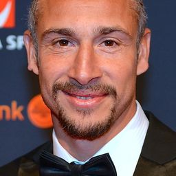 Henrik Larsson 飾演 Self
