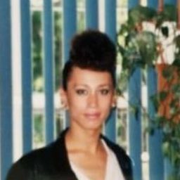 Sandy Ninja 飾演 Self