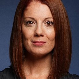 Jelena Đokić 飾演 Isidora