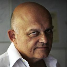 亞當·費倫奇 飾演 Gromiłło