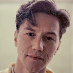 Paal Herman Ims - 關於愛演員 飾演Jens