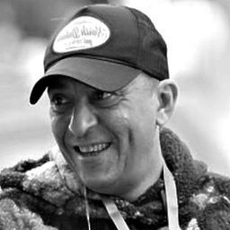 艾哈邁德·沙雷 - Italia's War導演