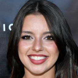 Fatima Ptacek - 在我消失之前演員 飾演Sophia