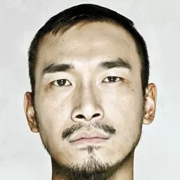 泰臣 飾演 