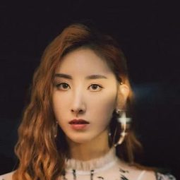 許靖韻 飾演 赵嘉嘉