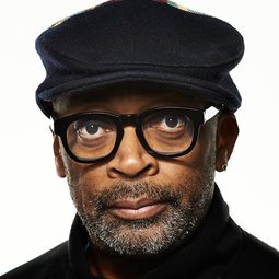 史碧克·李 飾演 self