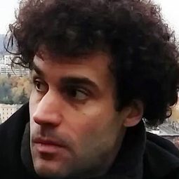 Nicolas Livecchi - 杜巴利伯爵夫人編劇
