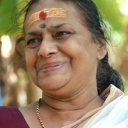 Sukumari - Alaipayuthey演員 飾演Shakti's Aunty