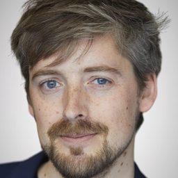 Florian Heinzen-Ziob - 翩娜．之後導演