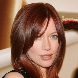 Brenda James - The Barber演員 飾演Sally