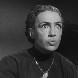 Hortensia Santoveña - 烈女鏢客演員 飾演1st Woman in the Night (as Hortensia Santovena)