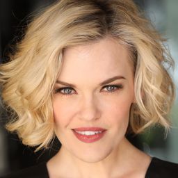 凱瑞·華格倫 飾演 Mindy Parker (voice)