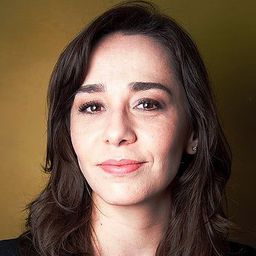 Clarissa Kiste 飾演 