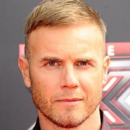 Gary Barlow 飾演 Self