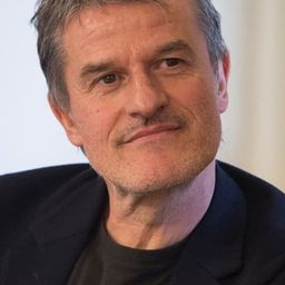 瑞內托·迪馬利亞 - 洗劫墨索里尼導演