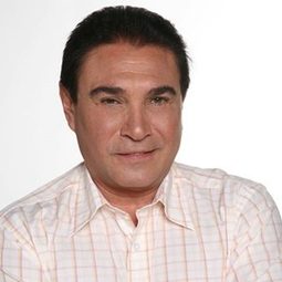 Daniel Alvarado - Secreto de Confesión演員 飾演