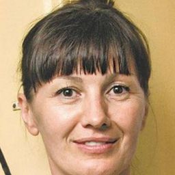 拉莉薩魯斯納克 飾演 On-Board Computer (voice)