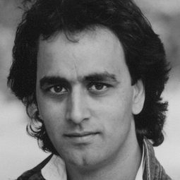 亞特·馬利克 - 異星戰場：強卡特戰記演員 飾演Zodangan General