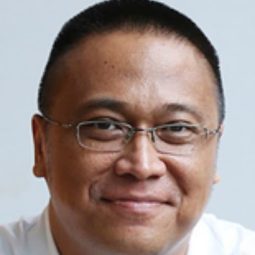 魯迪·索德賈沃 - 金翅鳥足球夢 2導演