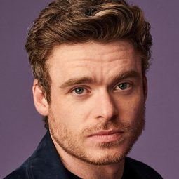 理察麥登 飾演 Ikaris