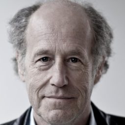 加布利雅岡 飾演 Le docteur