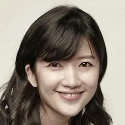 張素妍 - 上流社會演員 飾演Jo Young-sun