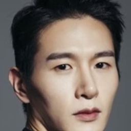 Nam Seong-joon 飾演 Chang-min