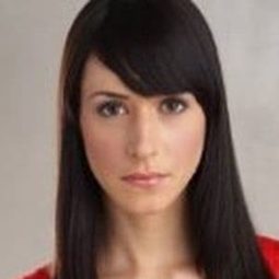 Shaina Tianne Unger 飾演 Jessica