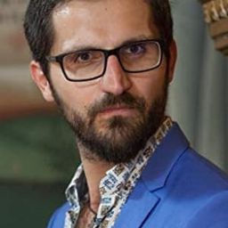 馬林·格裏戈雷 飾演 Matthias