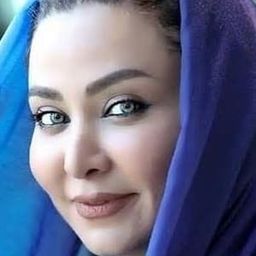 Faghihe Soltani 飾演 