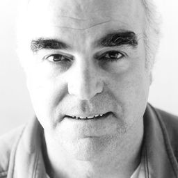 Stephen Frost 飾演 Deer 1(voice: UK version) (as Steve Frost)