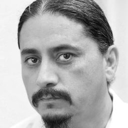 Daniel Villarreal - 為人師表演員 飾演Chuco