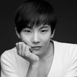 Kimchoi Yong-Joon 飾演 Hyun-seok