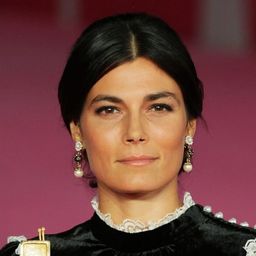 Valeria Solarino 飾演 Cecilia Fornari