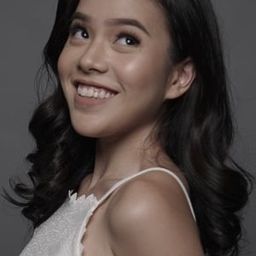 蓋比·帕蒂拉 飾演 