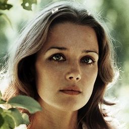 Irina Alfyorova 飾演 Melita