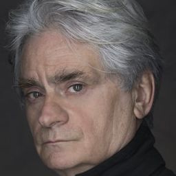 Claudio Bigagli 飾演 