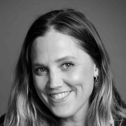 海迪·埃溫 - 戀你在他方導演