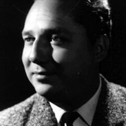 Guillermo Orea 飾演 