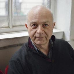 Daniel Kenigsberg 飾演 Shloime