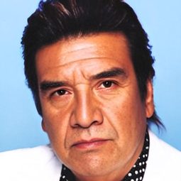 安岡リキヤ 飾演 