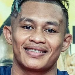 Adrian Mattheis - Kaka Boss演員 飾演Hammer