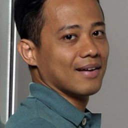 穆哈克利·艾裘 飾演 Dudi